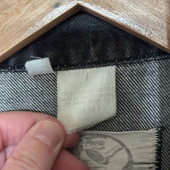 Vintage 1990s QUEENSRYCHE Embroidered Tour Wear Black Denim Jacket Size M - Picture 4 of 9